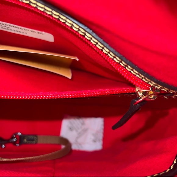 Authentic NWT - Picture 13 of 16